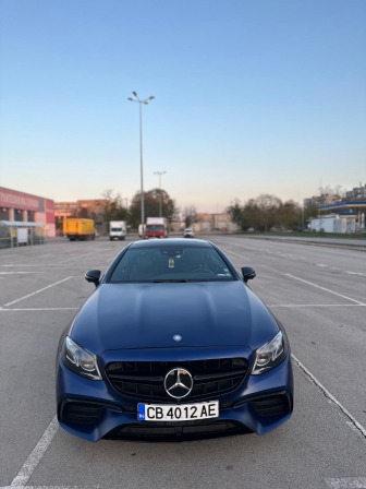 Mercedes-Benz E 400 4MATIK63OPTI,KY