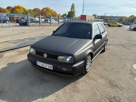 VW Golf 1.9
