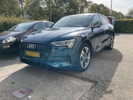 Audi E-tron 55