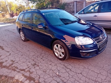 VW Golf