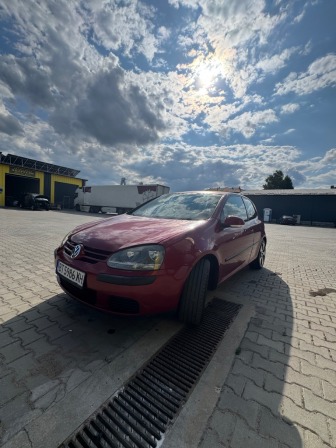 VW Golf
