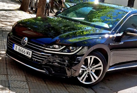 VW Arteon 2000