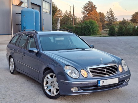 Mercedes-Benz E 320