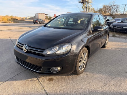 VW Golf