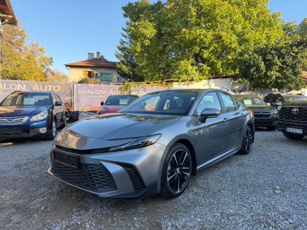 Toyota Camry 2.5 Hybrid AWD