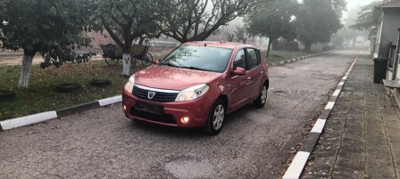 Dacia Sandero 1.6Бензин Клима