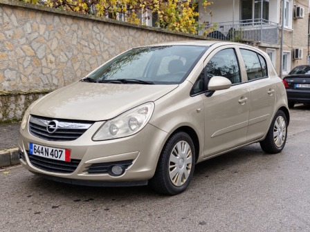 Opel Corsa 1200