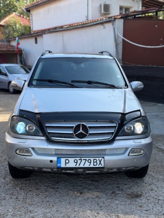 Mercedes-Benz ML 270 Facelift ръчка