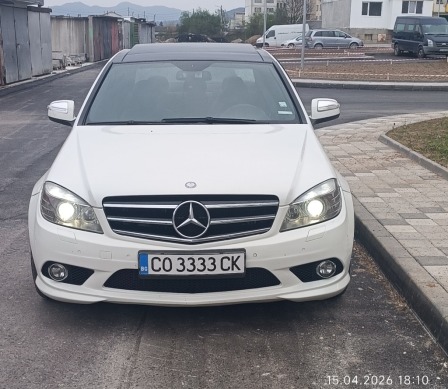 Mercedes-Benz C 320