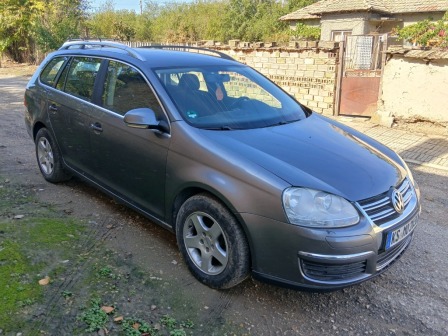 VW Golf