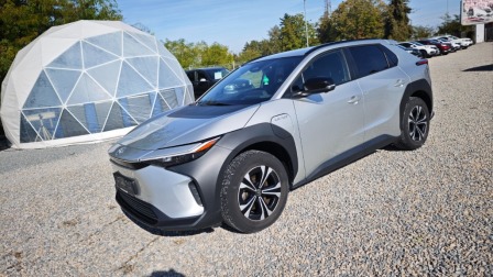 Toyota bZ4X 204ks150kw72kwh