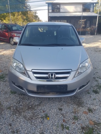 Honda FR-V 2.2cdti-140ks.
