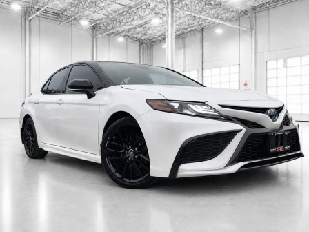 Toyota Camry 2.5 XSE Hybrid