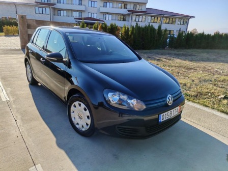 VW Golf 1.6*TDI 90ps