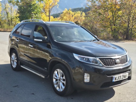 Kia Sorento 2.2д 4х4 197кс