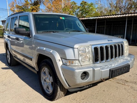 Jeep Commander 4.7i V8