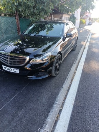 Mercedes-Benz E