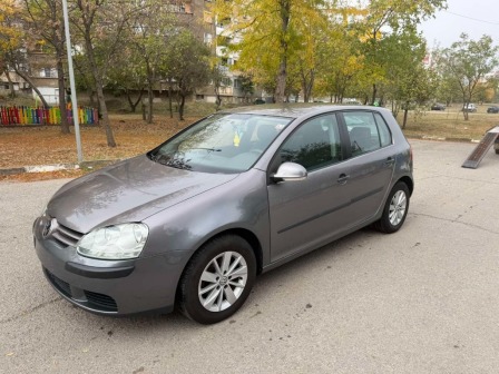 VW Golf 1.9
