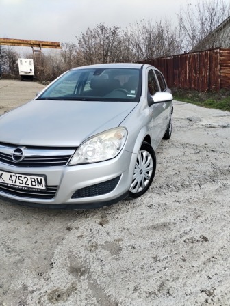 Opel Astra 1.7