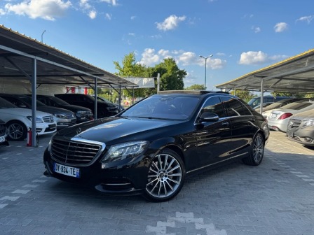 Mercedes-Benz S