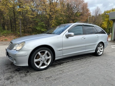 Mercedes-Benz C