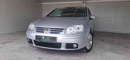 VW Golf 1.6--NAVI