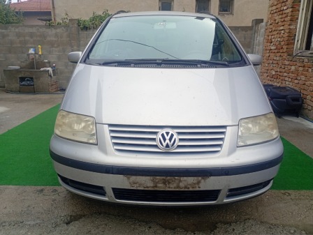 VW Sharan