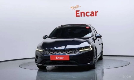 Kia K 5 * Signature *