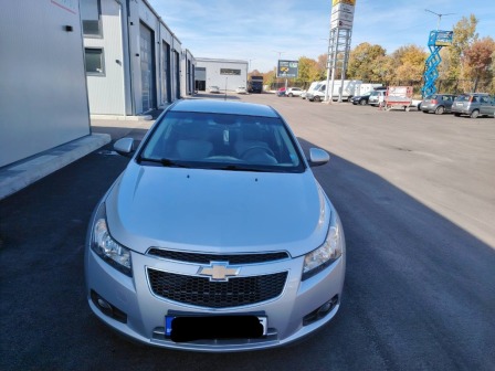 Chevrolet Cruze 1.6 бензин газ