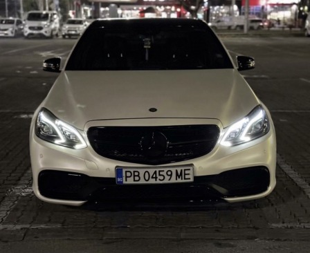 Mercedes-Benz E