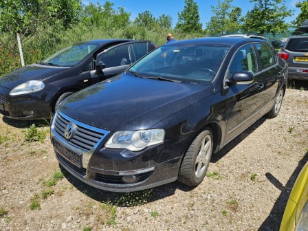 VW Passat