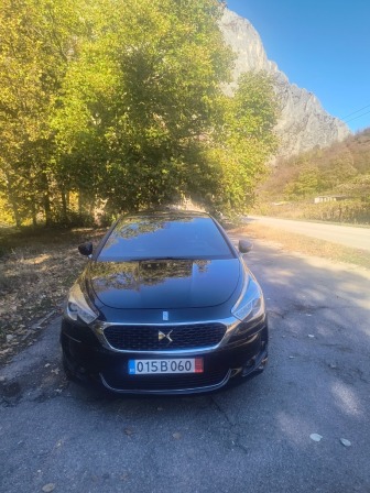 Citroen DS5