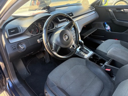 VW Passat