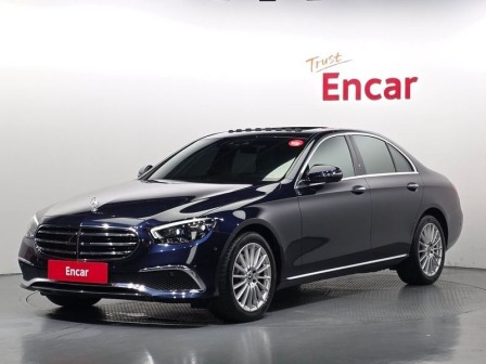 Mercedes-Benz E