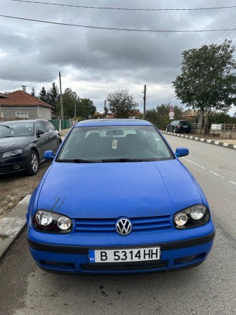VW Golf