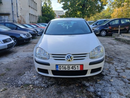 VW Golf