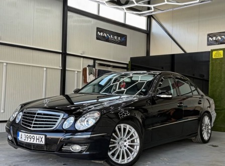 Mercedes-Benz E