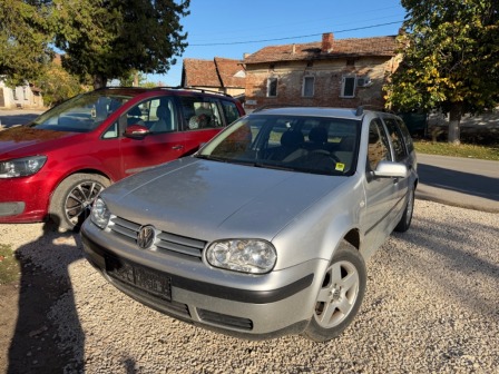 VW Golf