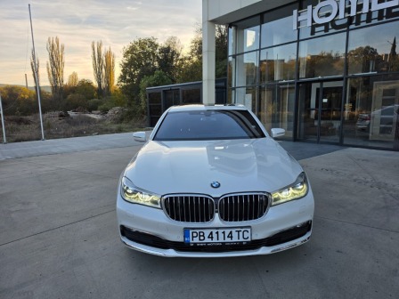 BMW 740