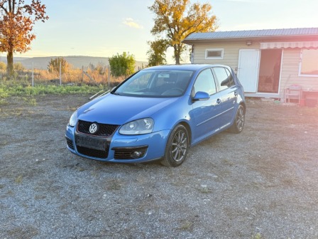 VW Golf