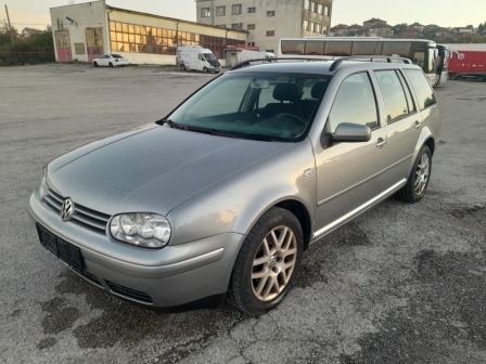VW Golf