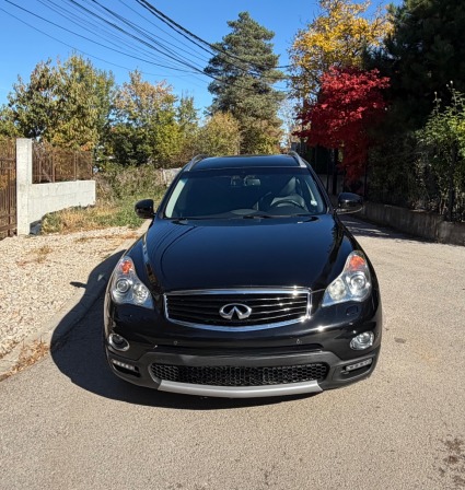 Infiniti QX50