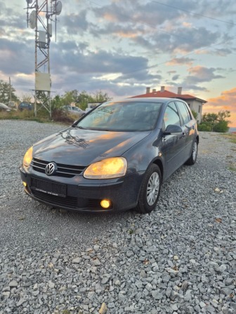 VW Golf