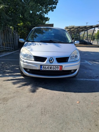Renault Grand