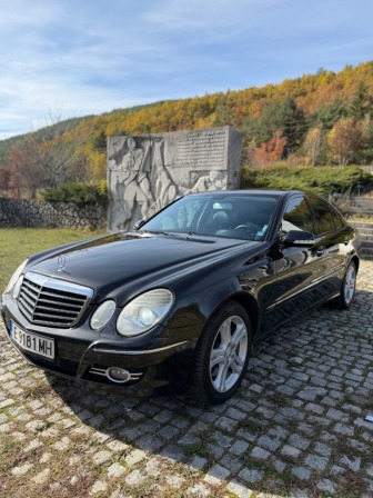 Mercedes-Benz E