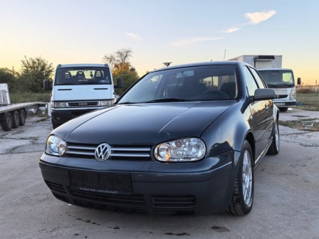 VW Golf