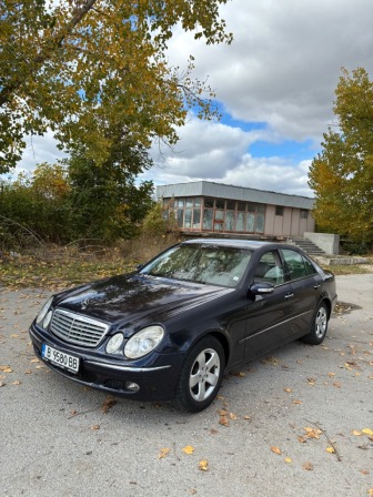 Mercedes-Benz E