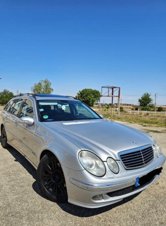 Mercedes-Benz E