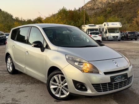 Renault Grand