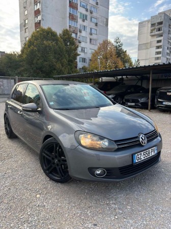 VW Golf